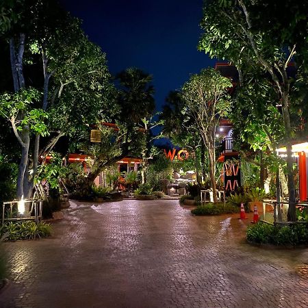 Hotel Wow Phuket Exteriér fotografie