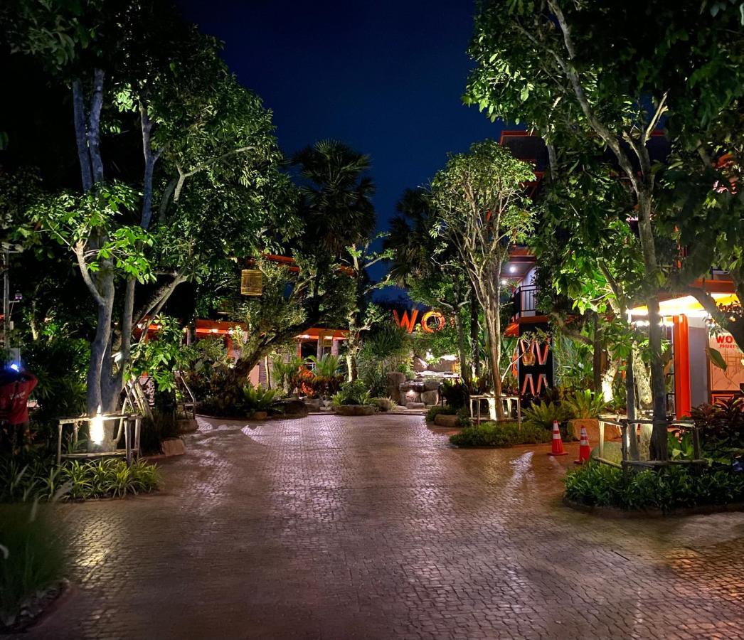Hotel Wow Phuket Exteriér fotografie