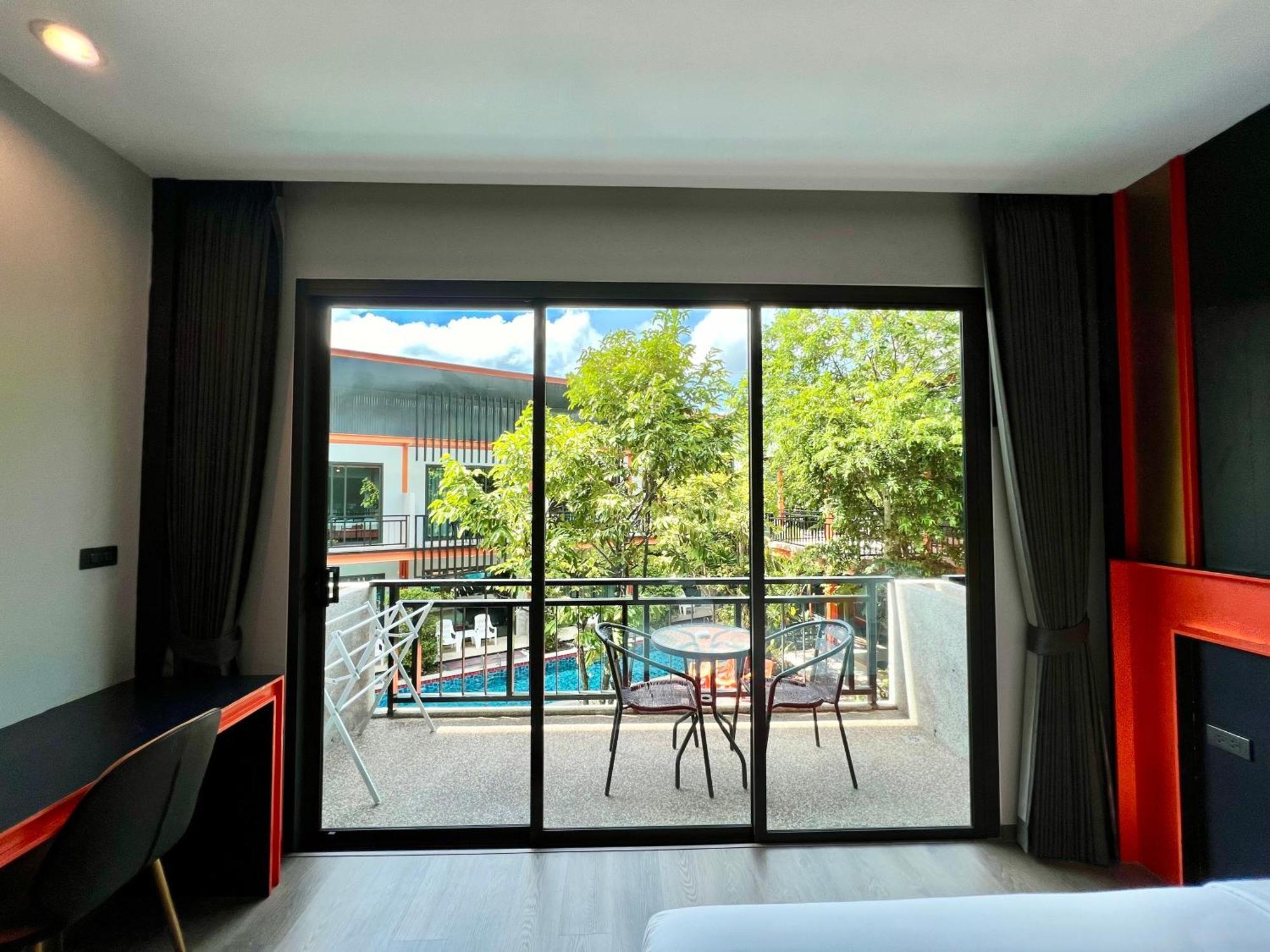 Hotel Wow Phuket Exteriér fotografie